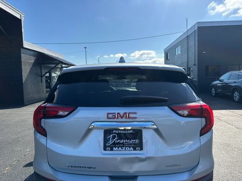 Used 2018 GMC Terrain SLE AWD/4WD image 25