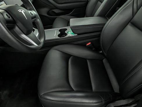 Used 2023 Tesla Model 3 Standard Range RWD image 14