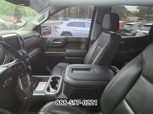 Used 2019 Chevrolet Silverado 1500 RST AWD/4WD image 3