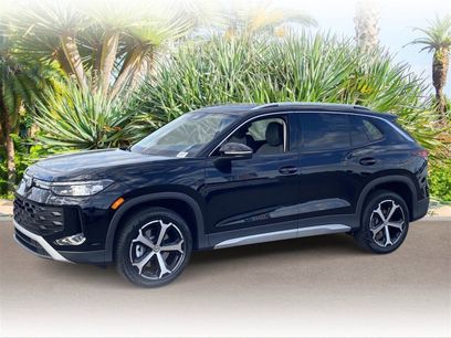 New 2025 Volkswagen Tiguan SE