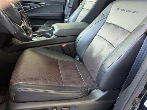 Used 2024 Honda Ridgeline Black Edition image 15