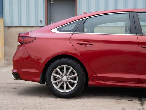 Used 2019 Hyundai Sonata SE image 12