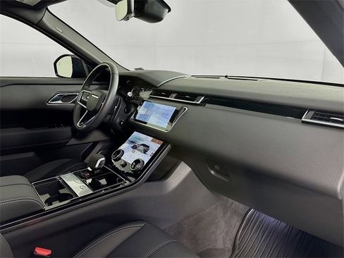 Certified 2023 Land Rover Range Rover Velar R-Dynamic S image 29