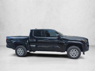 Certified 2025 Toyota Tacoma SR AWD/4WD video 4