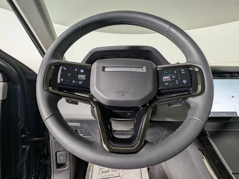 Used 2025 Land Rover Range Rover Evoque Dynamic SE image 34