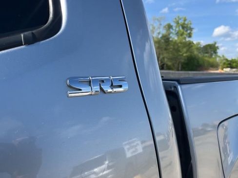Used 2022 Toyota Tacoma SR5 w/ Technology Package AWD/4WD image 11