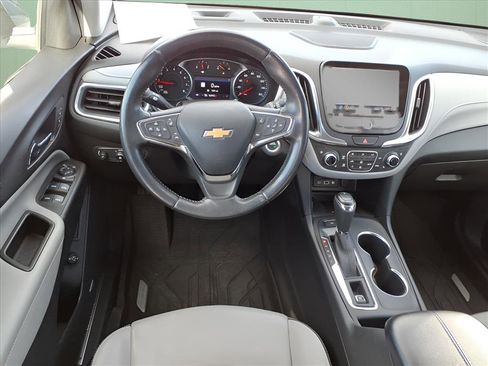 Used 2021 Chevrolet Equinox Premier image 8