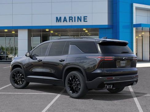 New 2026 Chevrolet Traverse LT FWD image 3