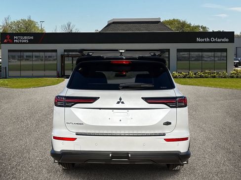 New 2026 Mitsubishi Outlander AWD image 5