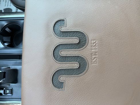 Used 2025 Ford F150 King Ranch w/ FX4 Off-Road Package image 13