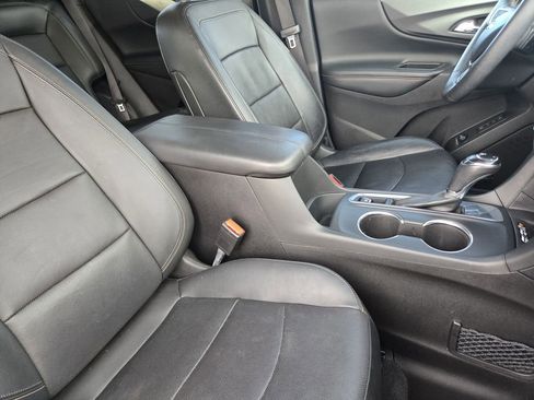 Used 2018 Chevrolet Equinox Premier image 8