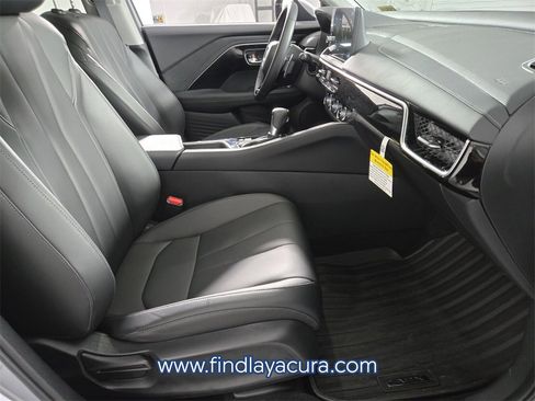Used 2025 Acura ADX AWD image 16