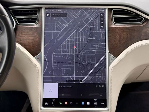 Used 2017 Tesla Model X 75D image 18