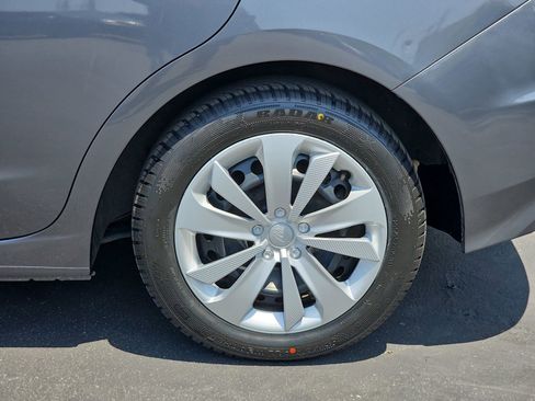 Used 2019 Subaru Impreza 2.0i AWD/4WD image 33