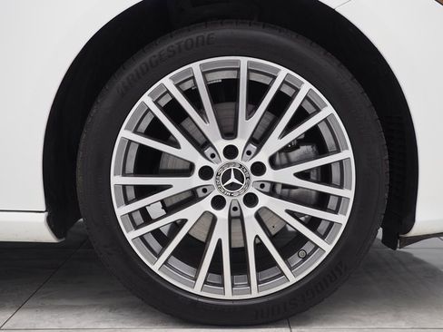 Used 2025 Mercedes-Benz CLA 250 image 42