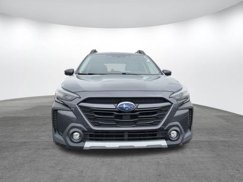 Used 2023 Subaru Outback Limited AWD/4WD image 2