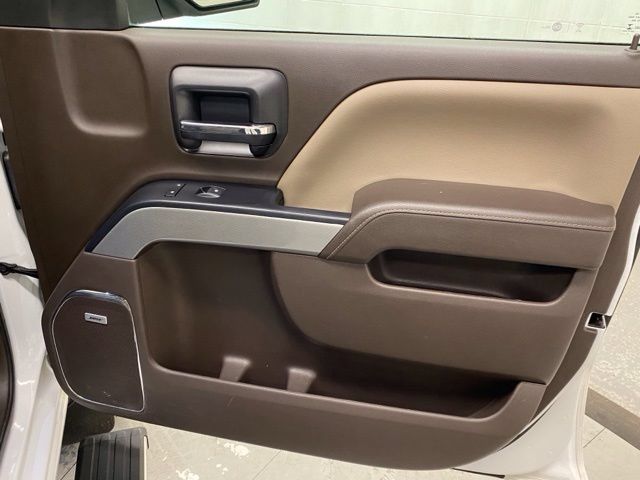 Used 2018 Chevrolet Silverado 1500 LTZ Z71 w/ LTZ Plus Package AWD/4WD image 26