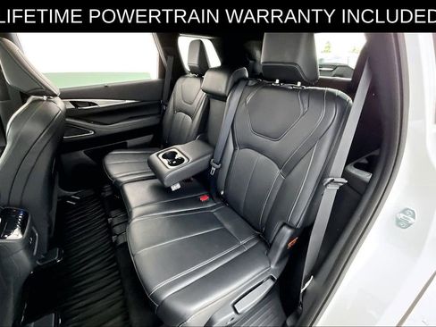 Certified 2025 INFINITI QX60 Luxe w/ Black Edition image 35