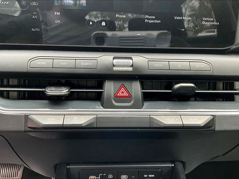 Certified 2025 Kia K4 EX FWD image 14