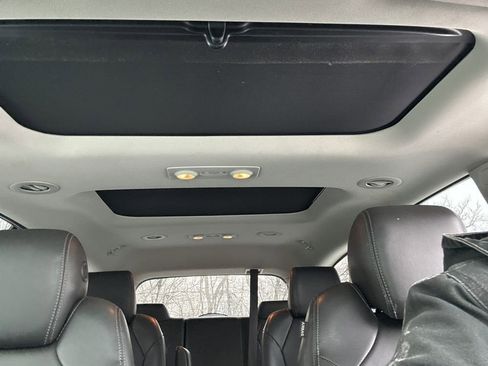 Used 2017 Buick Enclave Leather image 14