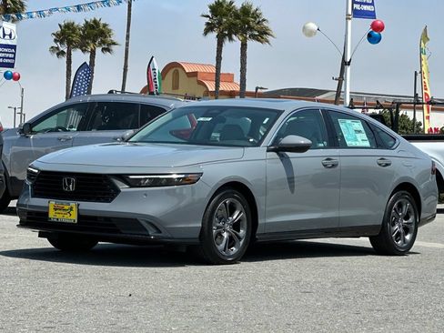 New 2026 Honda Accord EX-L image 7
