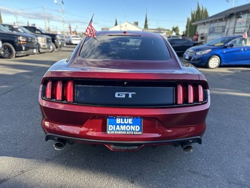 Used 2015 Ford Mustang GT Premium w/ GT Performance Package RWD image 5