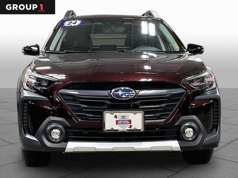 Used 2024 Subaru Outback Limited AWD/4WD image 4