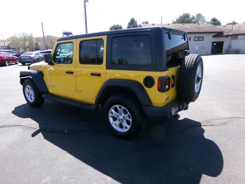 Used 2021 Jeep Wrangler Unlimited Sport AWD/4WD image 8