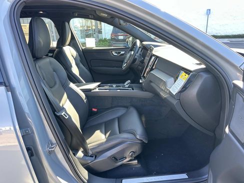 New 2026 Volvo XC60 T8 Ultra w/ Climate Package PRO AWD/4WD image 20
