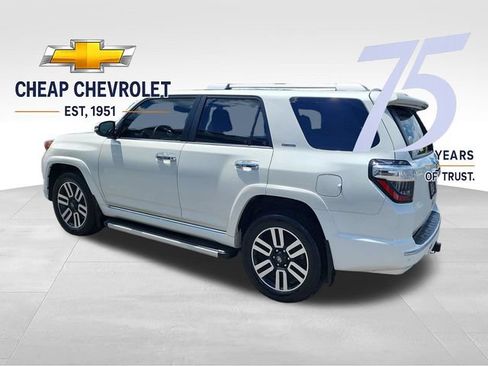 Used 2023 Toyota 4Runner SR5 AWD/4WD image 3