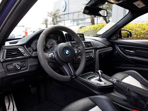 Used 2018 BMW M3 CS w/ Executive Package RWD image 29