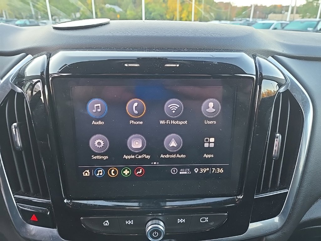 Used 2021 Chevrolet Traverse LT AWD/4WD image 12
