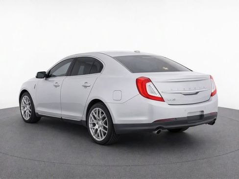 Used 2015 Lincoln MKS FWD image 4