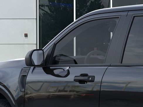 New 2025 Ford Maverick XL w/ Equipment Group 102A image 21