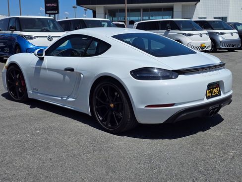 Used 2019 Porsche 718 Cayman GTS RWD image 2