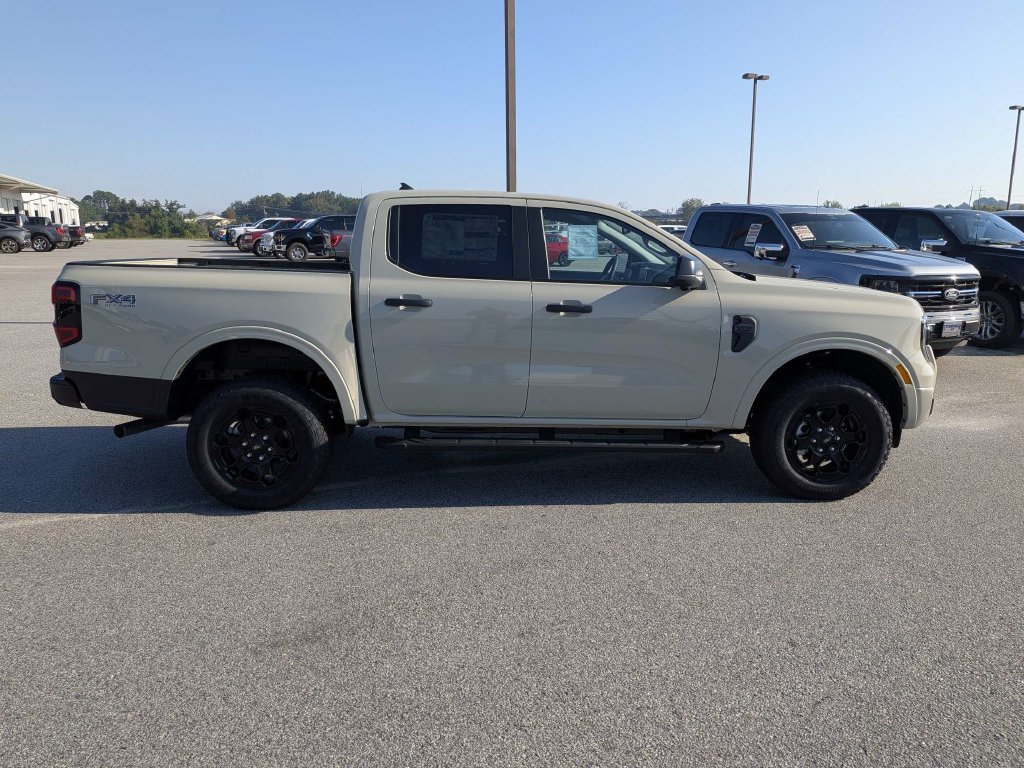 New 2026 Ford Ranger XLT w/ Equipment Group 301A High AWD/4WD image 3