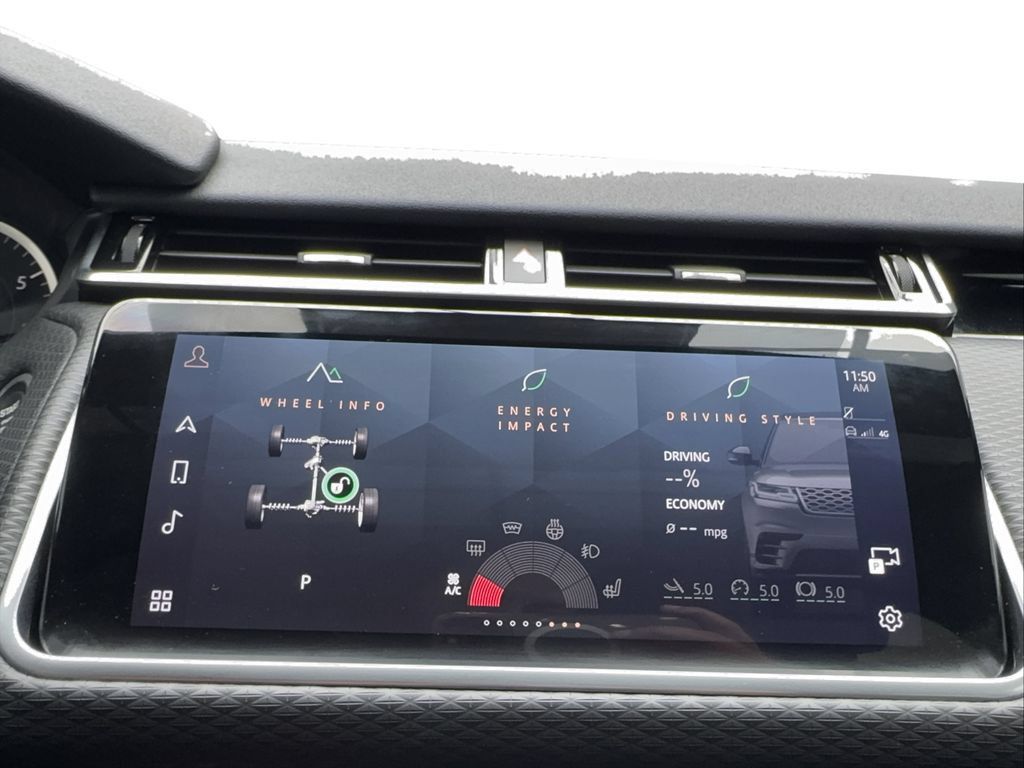 Used 2022 Land Rover Range Rover Velar S AWD/4WD image 55