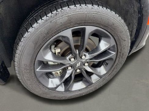 Used 2024 Dodge Durango GT image 9