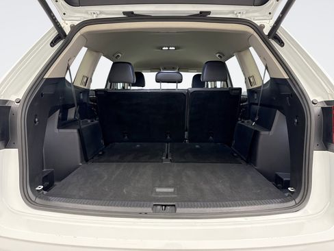 Used 2024 Volkswagen Atlas SE image 20