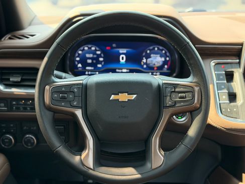 Used 2024 Chevrolet Tahoe High Country AWD/4WD image 10