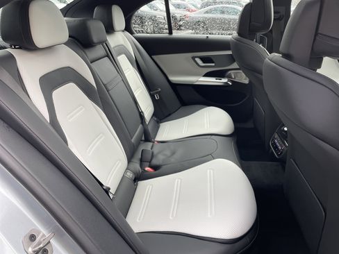 New 2026 Mercedes-Benz E 53 AMG e 4MATIC Sedan image 41