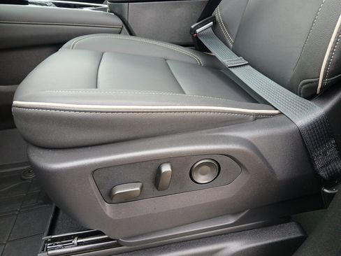 New 2026 Chevrolet Tahoe Premier w/ Sun And Tow Package image 21