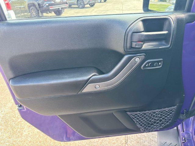 Used 2018 Jeep Wrangler Unlimited Sport S AWD/4WD image 25