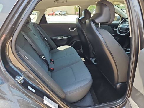 Used 2025 Kia K4 FWD image 30