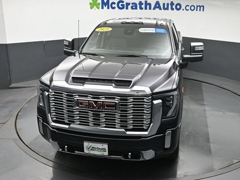 Used 2025 GMC Sierra 2500 Denali w/ Denali Reserve Package AWD/4WD image 28