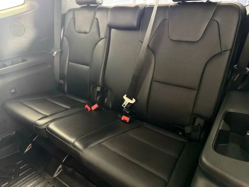 Used 2022 Kia Telluride S image 40