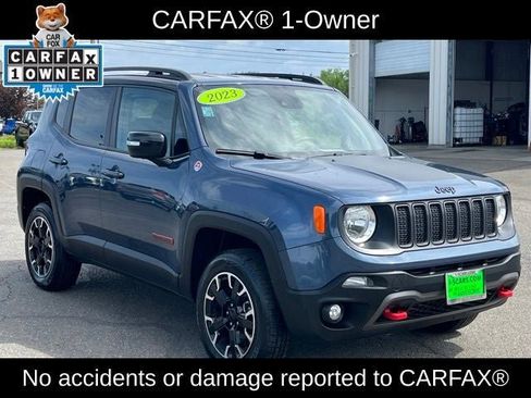 Used 2023 Jeep Renegade Trailhawk AWD/4WD image 4