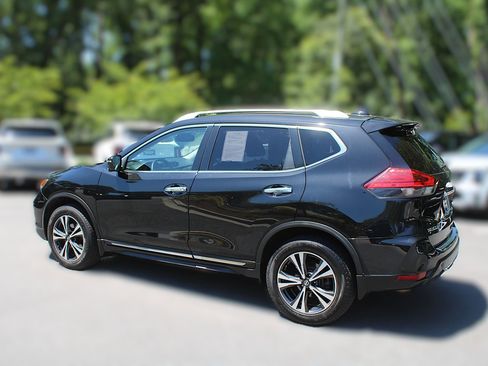 Used 2017 Nissan Rogue SL w/ SL Premium Package AWD/4WD image 6