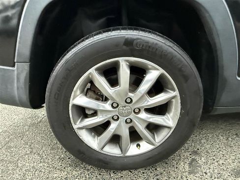 Used 2014 Jeep Cherokee Limited image 17