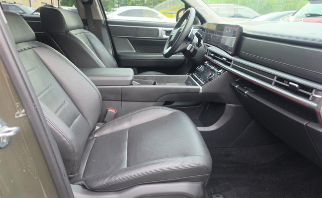 Used 2024 Hyundai Santa Fe Limited FWD image 13